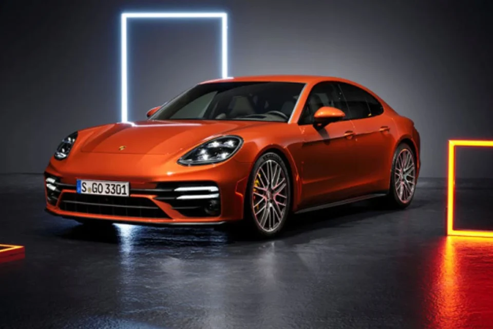 Власні батареї не по кишені: Porsche відмовляється від свого ж виробництва акумуляторів