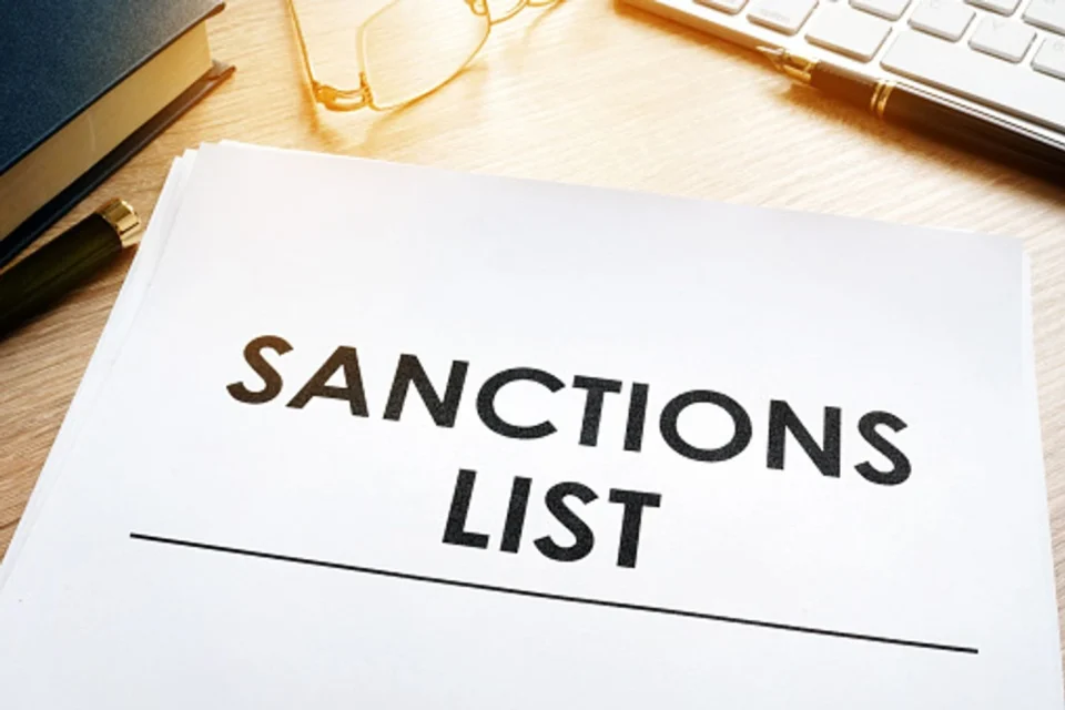 ЄС не вилучив з санкційного списку жодного російського олігарха або військового злочинця - Сибіга