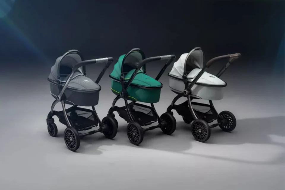 Aston Martin та Egg створюють люксовий дитячий візочок за $3000