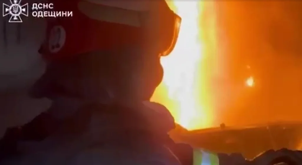 Ворог вперше застосував КАБи по мирній Одещині – ОВА Ворог вперше застосував КАБи по мирній Одещині - ОВА