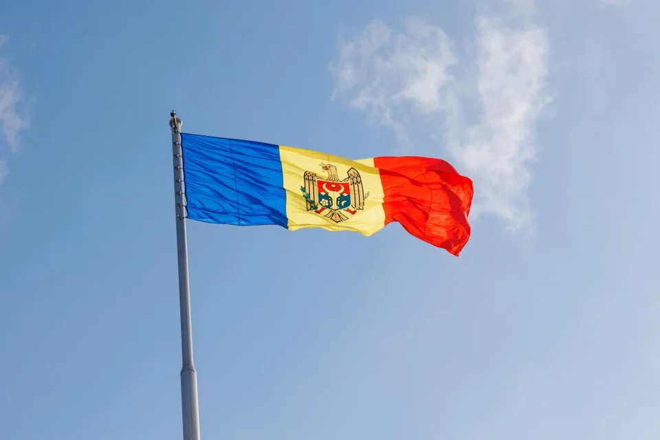 У Молдові підрахували 100% голосів на виборах до парламенту: у партії Санду 50,2%