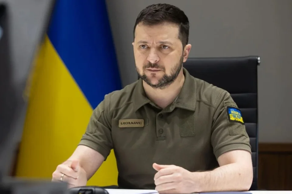 Зеленський: росіяни казали США, що окупують Донбас до жовтня, натомість зараз наші війська просуваються вперед