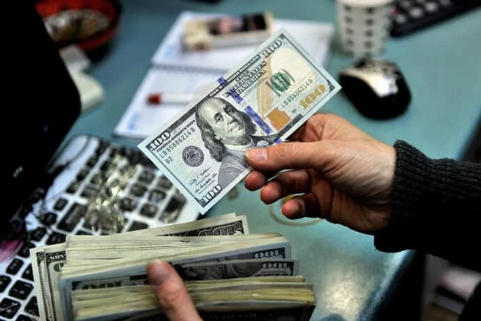 Долар дорожчає, євро дешевшає: НБУ встановив офіційний курс на 5 листопада