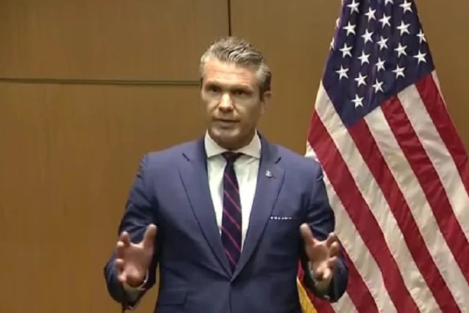 Глава Пентагону: відновлення ядерних випробувань США знижує ризик ядерного конфлікту