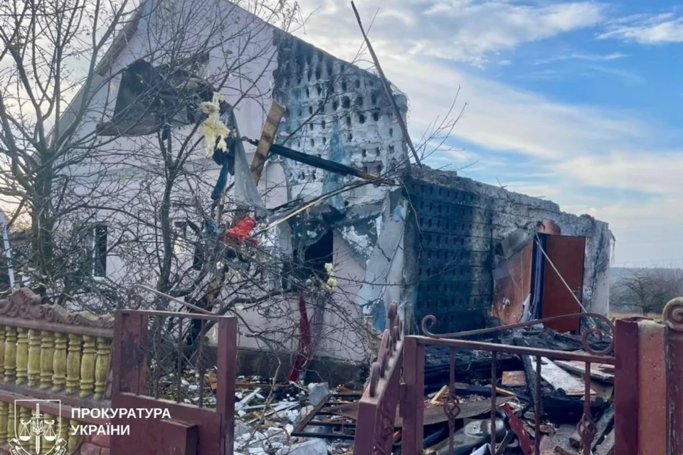 Російські дрони атакували передмістя Харкова, залишивши 6 постраждалих: показали наслідки
