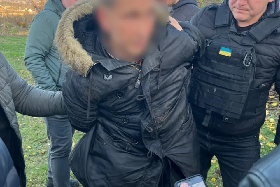 На Київщині затримали підозрюваного у вбивстві військовослужбовця, якого виманили під приводом продажу авто