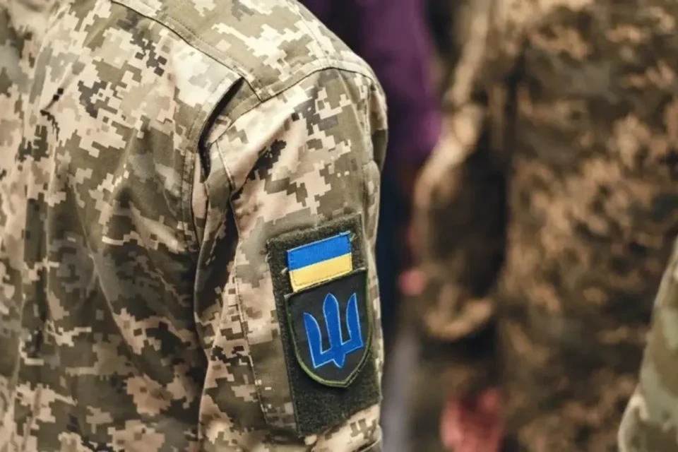 Чоловік намагався порізати себе ножем у ТЦК Одеси та погрожував лікарям
