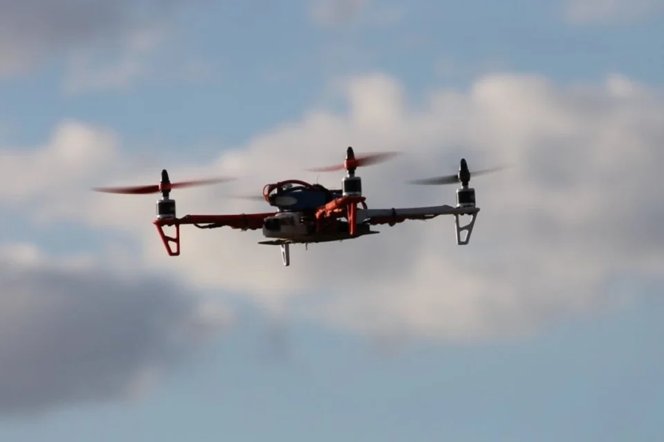 Обіцяли поставити дрони на 28 млн грн, але вивели кошти за кордон: двом підприємцям повідомленно про підозру