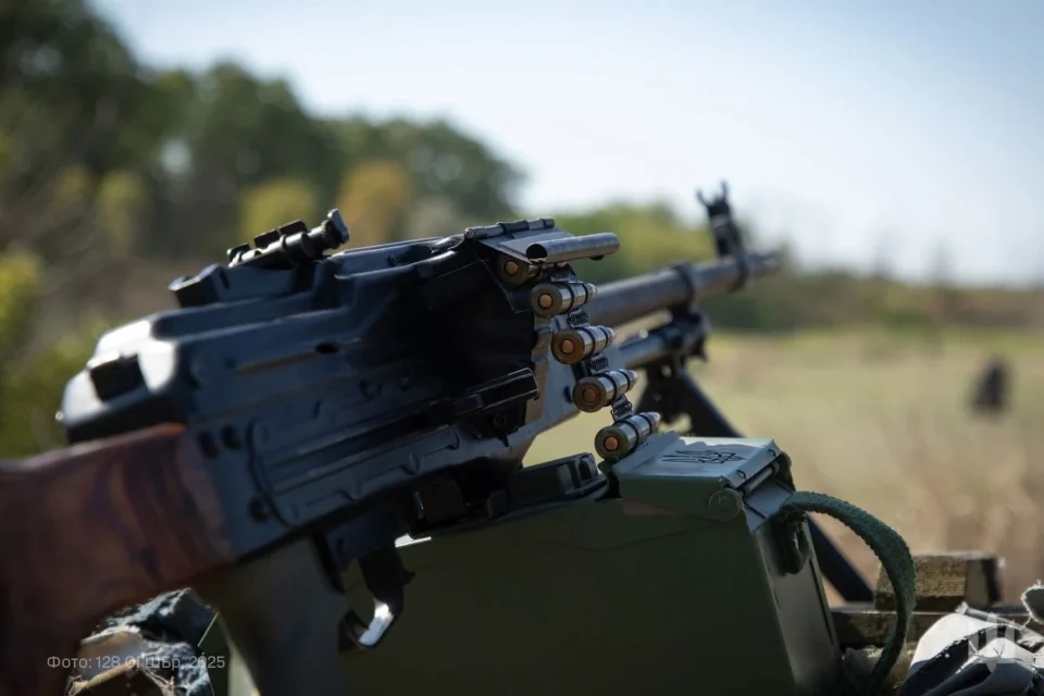 На Покровський напрямок припало до третини зі 139 боїв за добу: карта від Генштабу