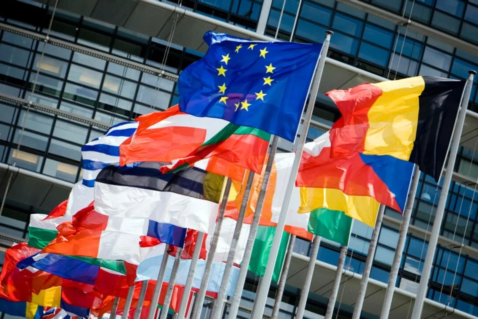 Лідери ЄС не змогли домовитися про використання активів рф для фінансування України