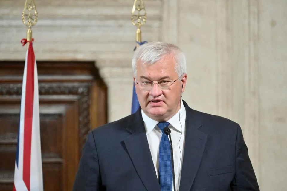 Україна закликає посилити тиск на іранський владу за репресії і підтримку рф - Сибіга