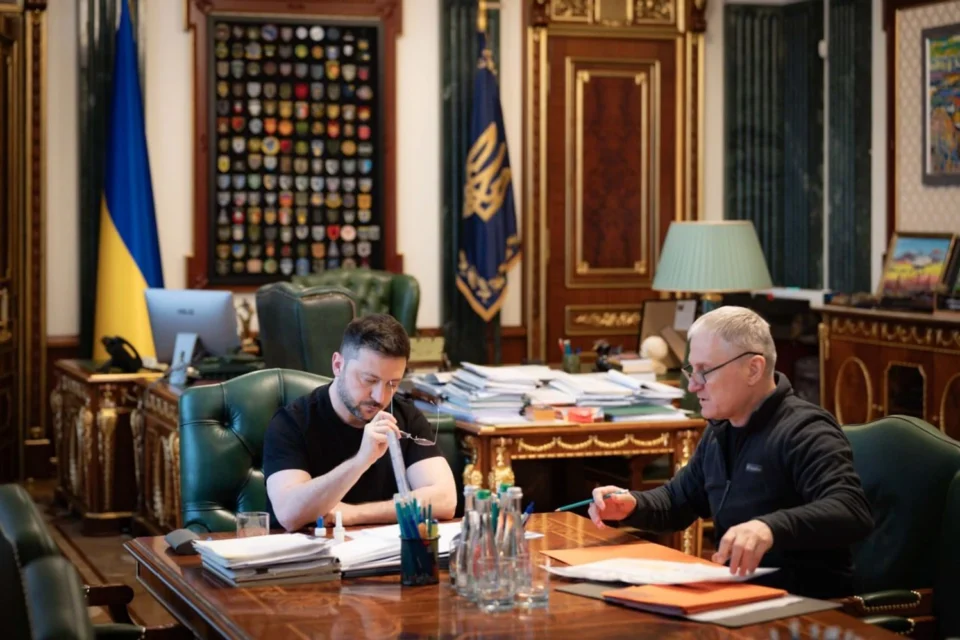 Зеленський оголосив про нову посаду для голови СЗР Іващенка у воєнній розвідці після згоди Буданова очолити ОП