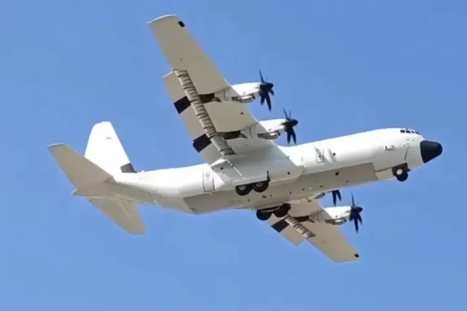 У Каракасі помітили вантажний літак, пов