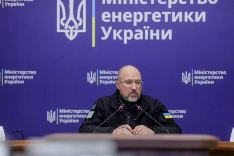 В Україну надійшло понад 50 тонн гуманітарної допомоги для енергосистеми з шести країн - Шмигаль