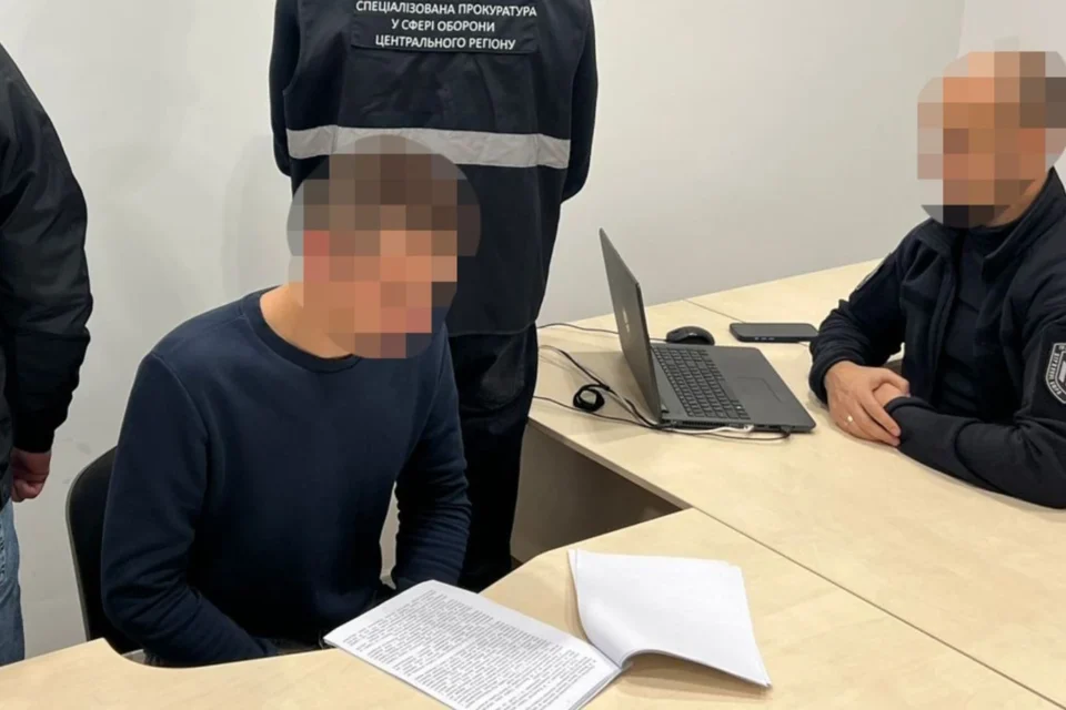 Незаконно виплатив 500 000 гривень: посадовець військової частини Київщини постане перед судом