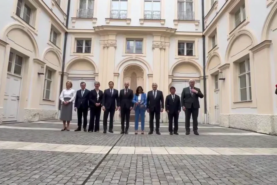 G7 та Україна на рівні голів дипломатії зустрілися для обговорення мирних зусиль та ППО