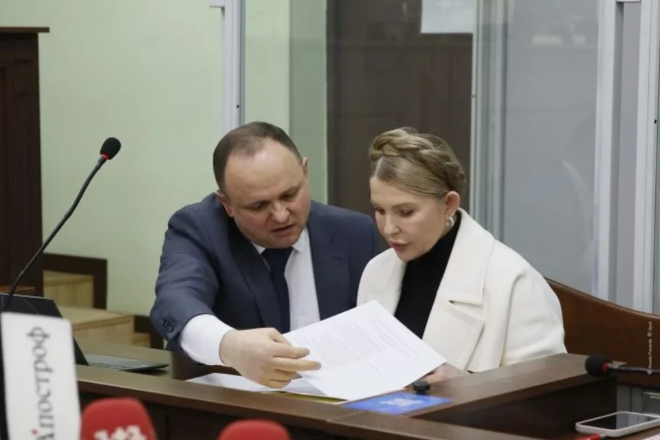 Суд наклав арешт на рахунок Тимошенко, але зняв арешт з майна її чоловіка