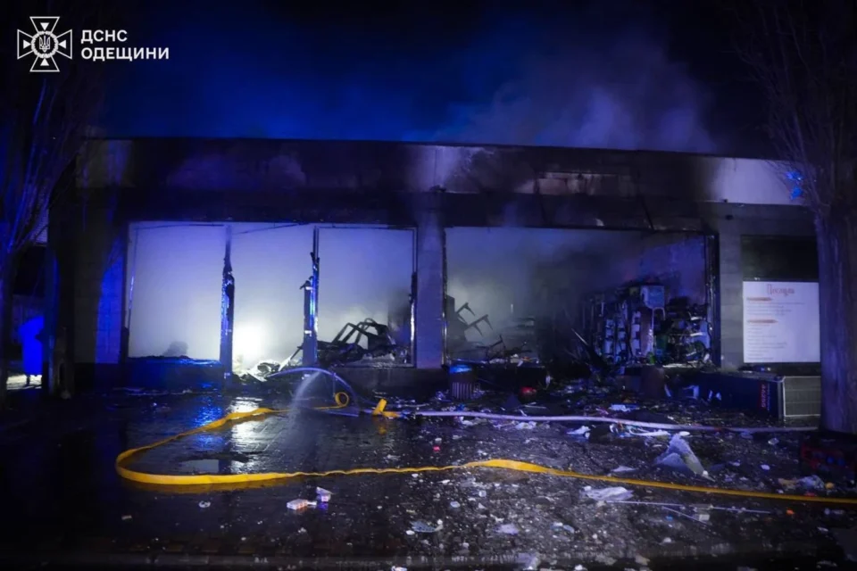 Одеса зазнала атаки рф, є пошкодження в енергетиці і троє постраждалих