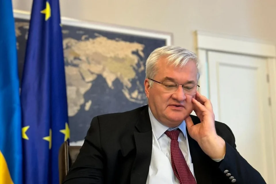 Сибіга провів телефонні переговори з міністром закордонних справ Болівії: про що домовилися