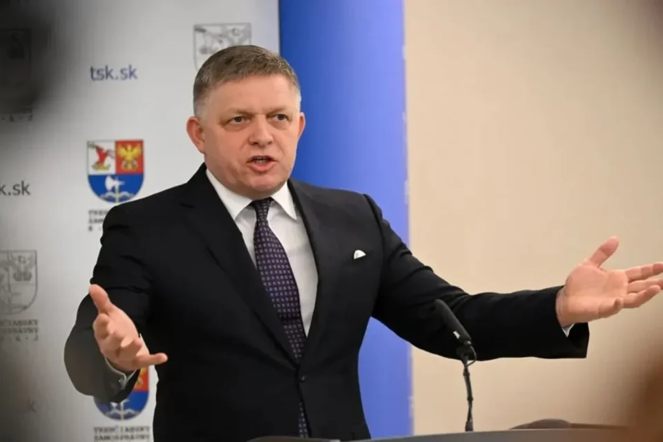 Словацька опозиція готує кримінальну скаргу на Фіцо через припинення поставок електроенергії Україні