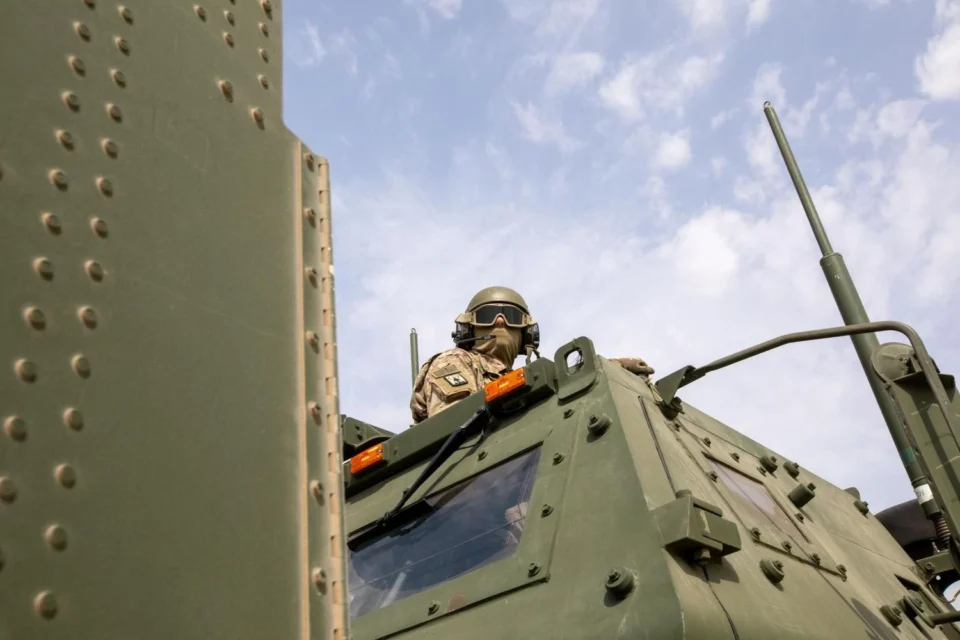 Нові атаки і нафта по $100 - що відомо про війну на Близькому Сході на ранок