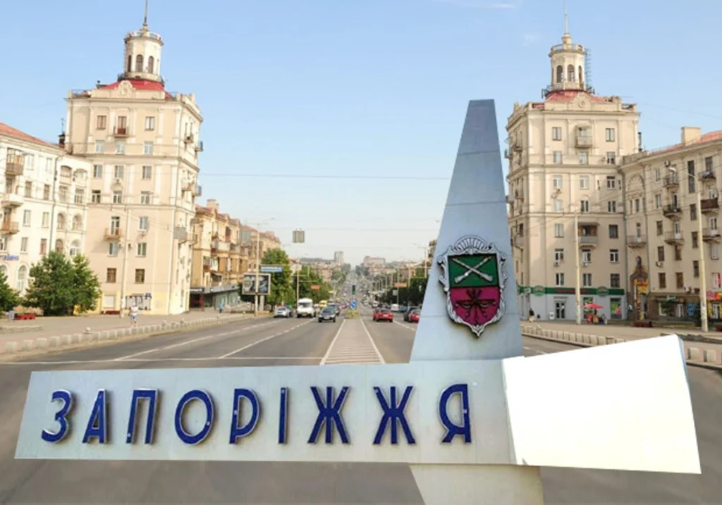 Запоріжжя знову під ворожою атакою, у соцмережах повідомляють про перебої зі світлом