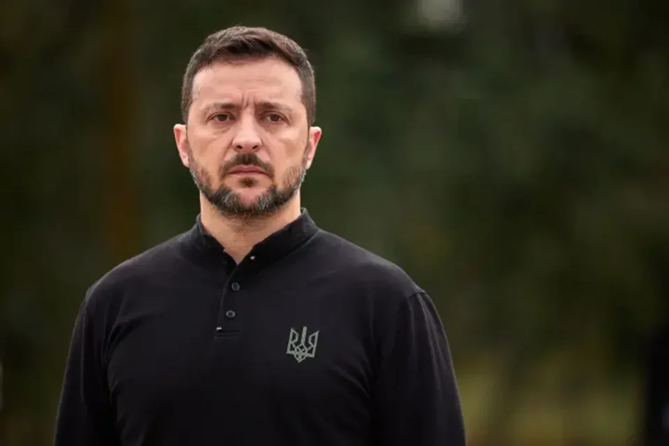 Зеленський прибув до Парижа, щоб про війну в Україні не забули через Іран - AFP