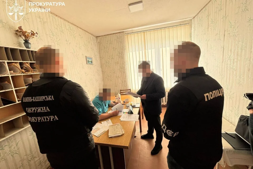 В Україні викрили системні зловживання у Програмі медгарантій, обсяг збитків сягнула понад 100 млн грн