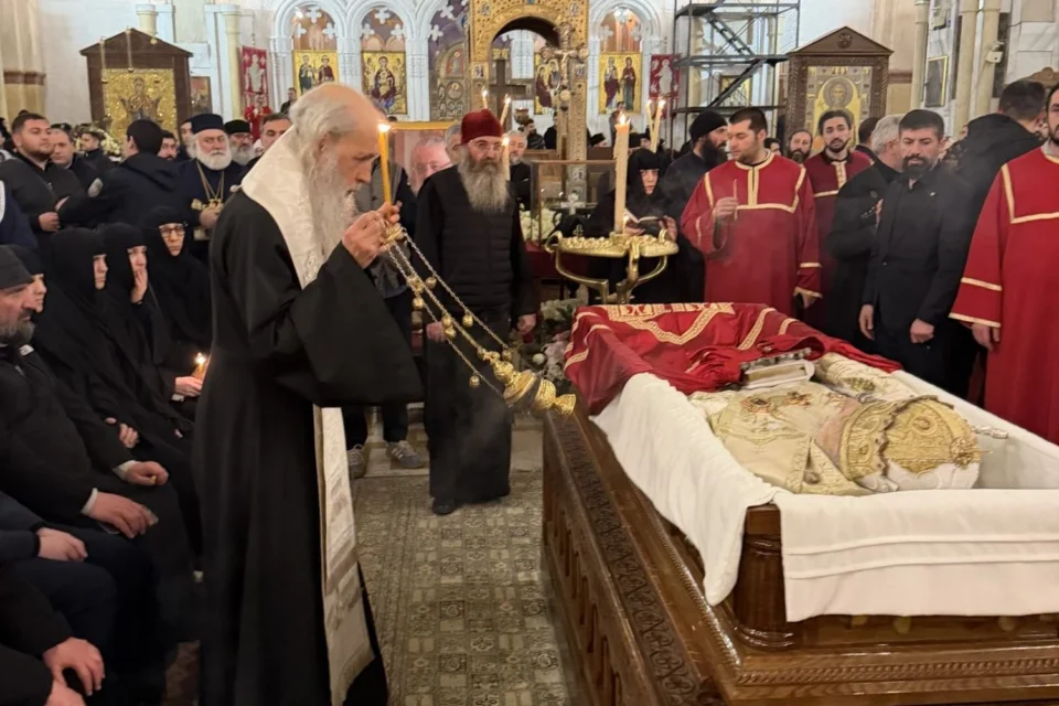 Не лише спецпредставник путіна - на прощанні з патріархом Грузії побував митрополит УПЦ МП