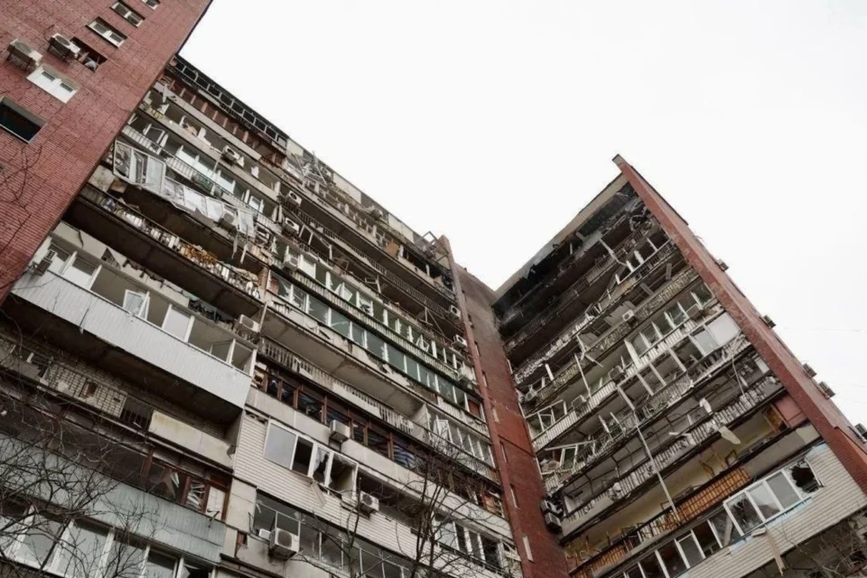 Атака дронів рф на Дніпро 24 березня - постраждали три людини