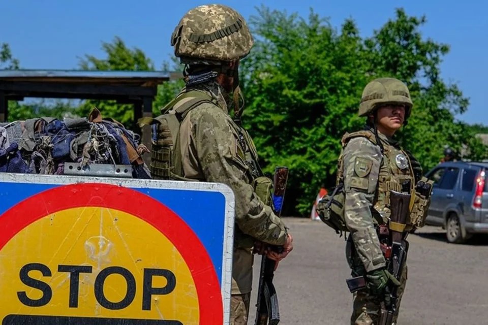 На окупованих територіях Донеччини та Луганщини студентам масово скасовують відстрочку від мобілізації