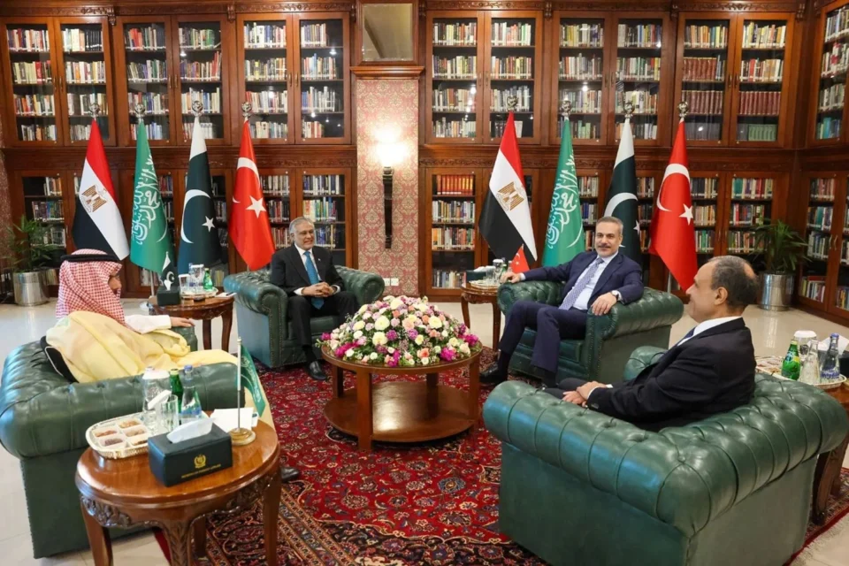 Пакистан заявив про готовність організувати переговори між США та Іраном