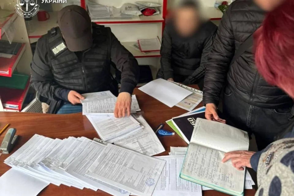 У Києві викрили масштабну схему незаконної перереєстрації авто з прибутком 6,5 млн гривень