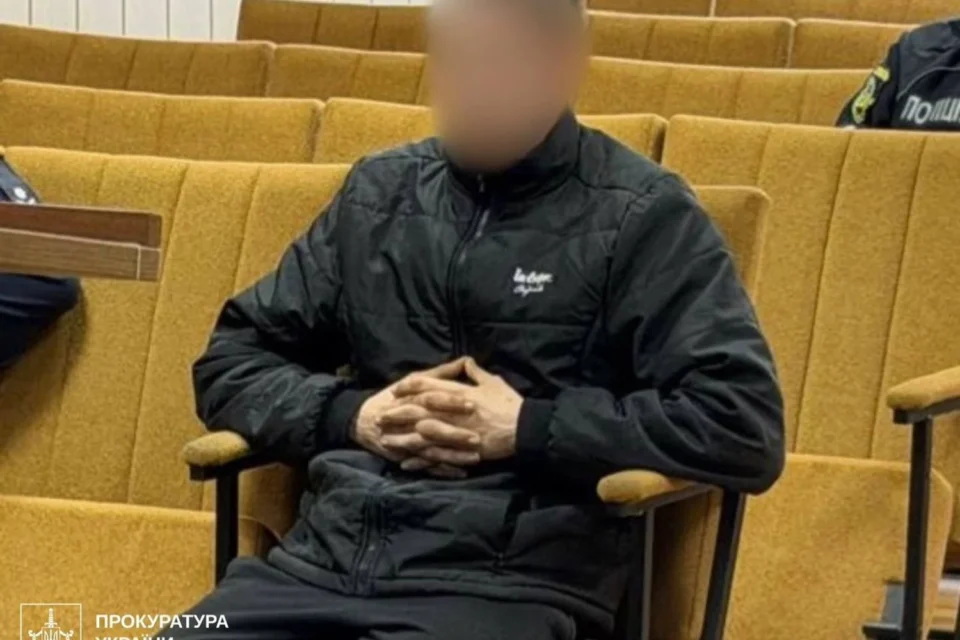 На Харківщині 19-річний юнак зґвалтував 13-річну падчерку свого дядька
