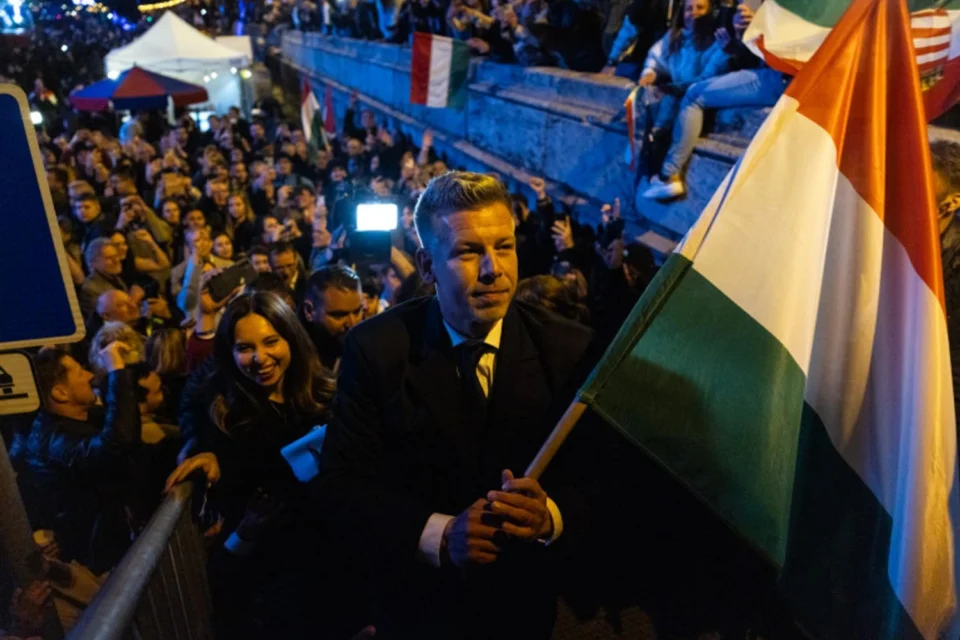 Може розблокувати €90 млрд, але проти поставок зброї і прискореного вступу до ЄС - Politico дізналося наслідки перемоги Мадяра для України