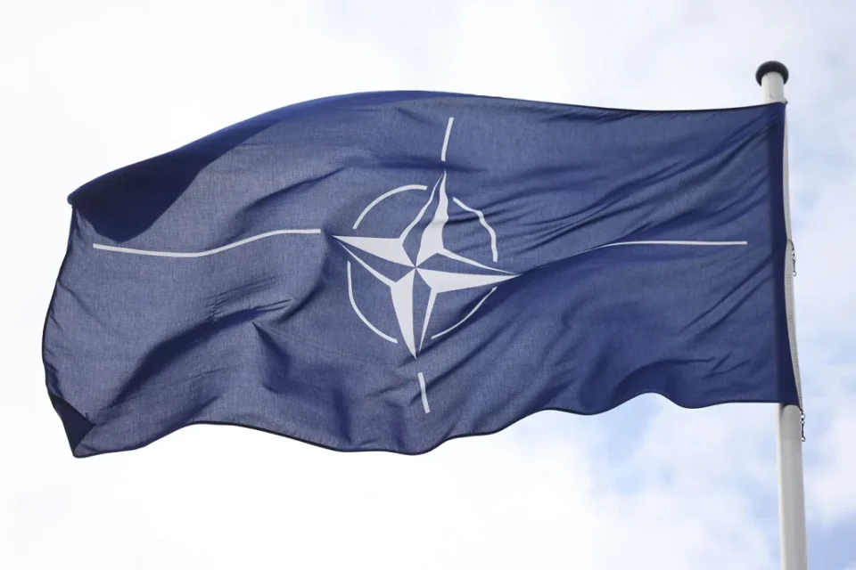НАТО проводить закриті зустрічі зі сценаристами та режисерами, що спровокувало звинувачення у пропаганді - ЗМІ