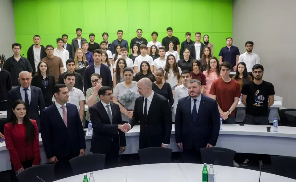 Шмигаль розкрив план нової енергетичної безпеки між Каспієм та Європою