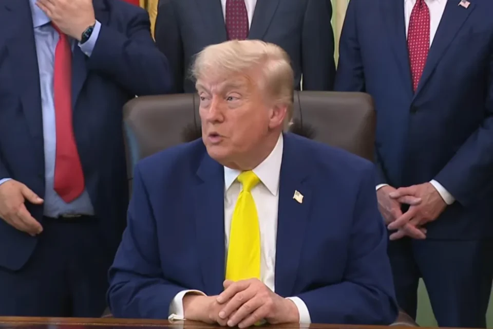 "Хороші люди": Трамп підтримав ідею зустрічі Зеленського з путіним та закликав до поступок