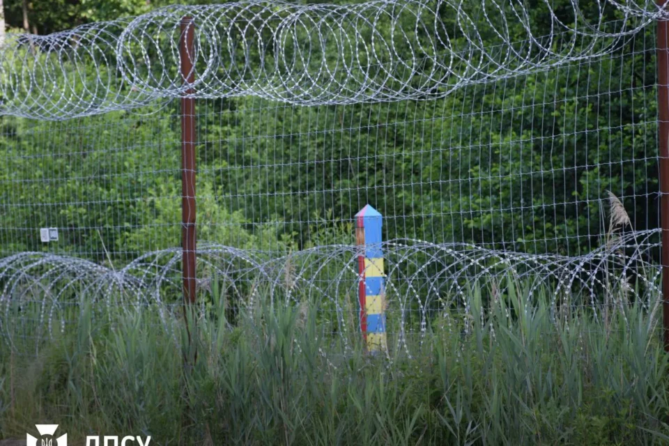 мінськ надіслав Україні ноту щодо відвідин прикордоння, посилаючись на недійсні документи - Сибіга