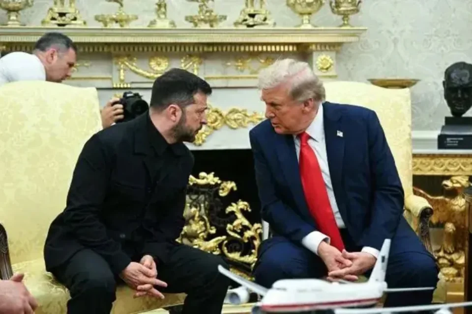 Зеленський попросив Трампа домовитися з Маском про використання Starlink для ударів по пускових установках рф - The Atlantic